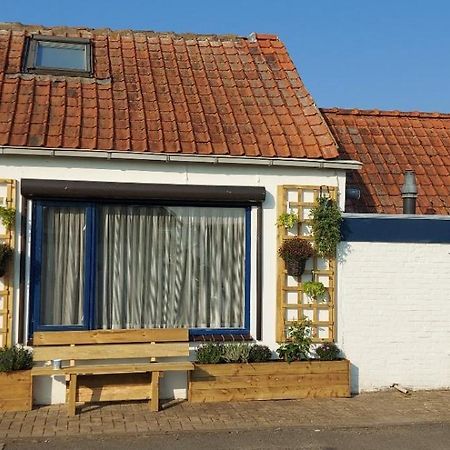 Schrijvershuisje - Sfeer & Stilte Zeeuws Vlaanderen Zaamslag Exterior photo
